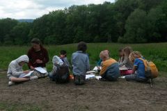 2018-05-15 1. a 3. třída práce venku